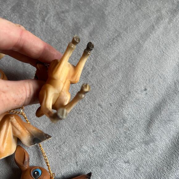 Vintage Plastic Deer Family Figurines attached set - Picture 6 of 8